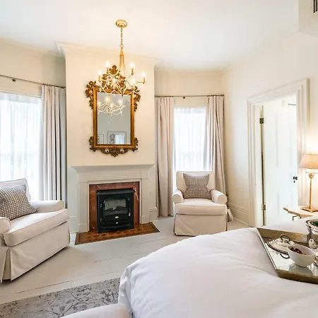 Lakewinds Country Manor-2